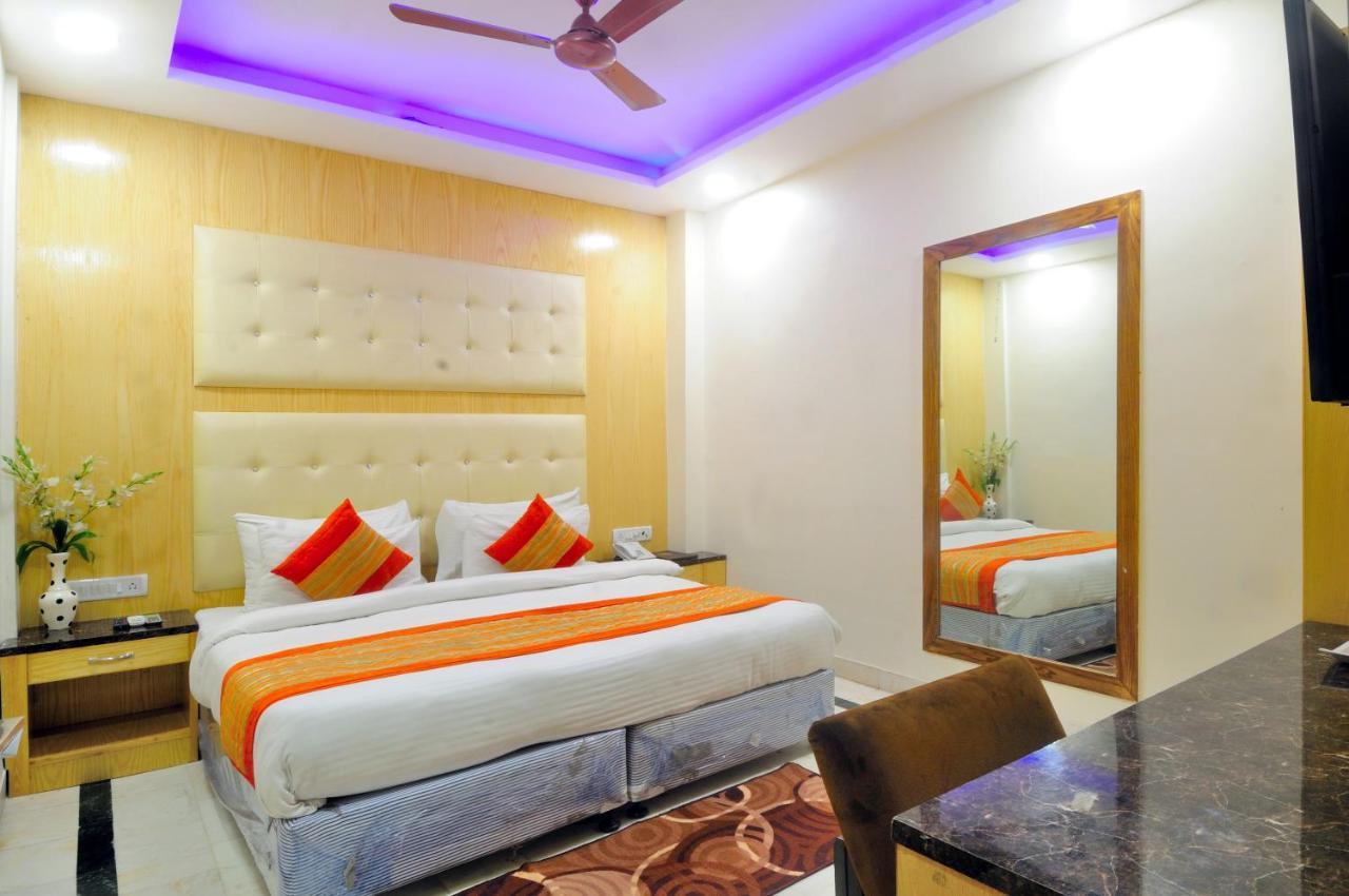 Hotel Karlo Kastle - Paharganj - New Delhi Eksteriør bilde
