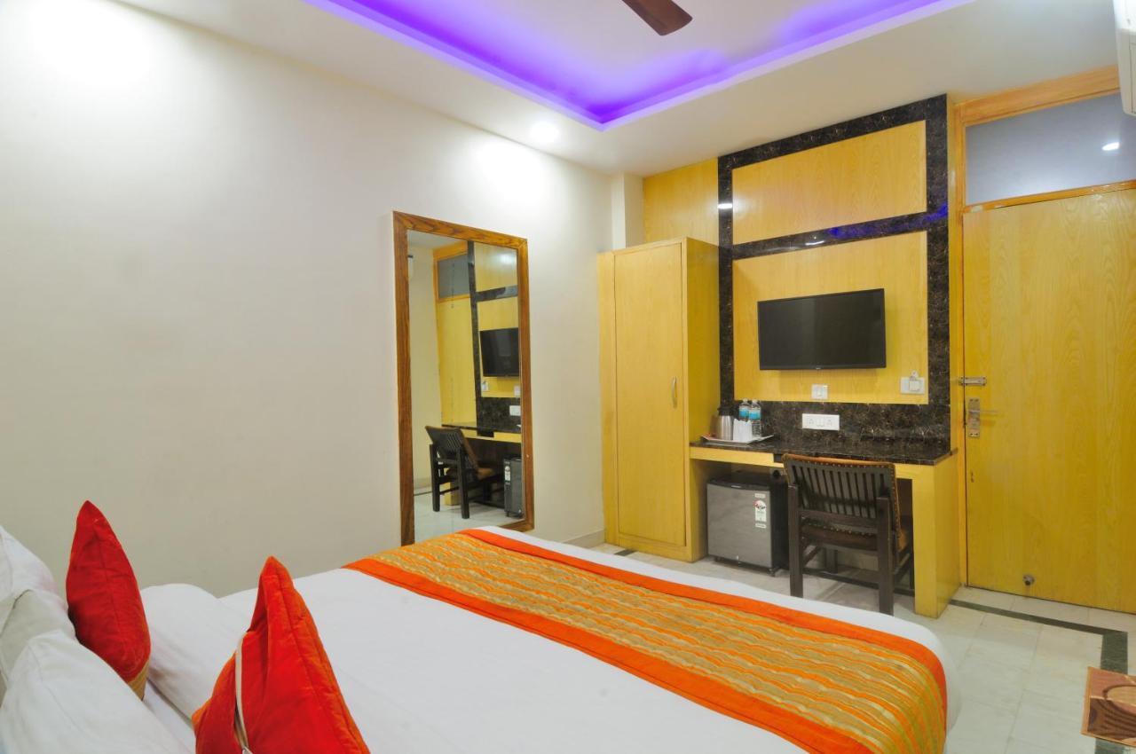 Hotel Karlo Kastle - Paharganj - New Delhi Eksteriør bilde