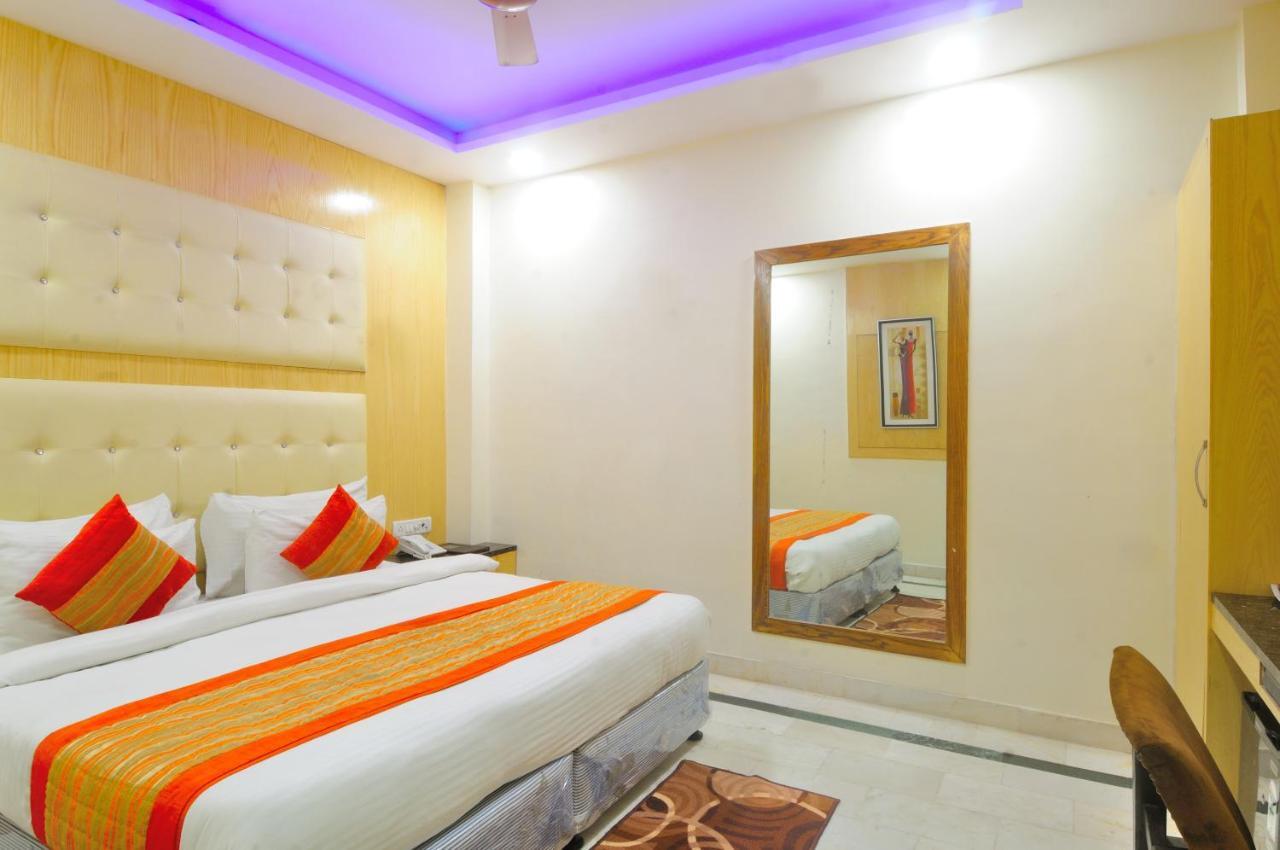 Hotel Karlo Kastle - Paharganj - New Delhi Eksteriør bilde